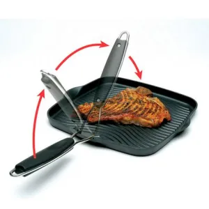 New Starfrit® Diecast Aluminum Grill Pan with Foldable Handle! Heavy-gauge cast aluminum Easy draining spouts Foldable handle with locking system