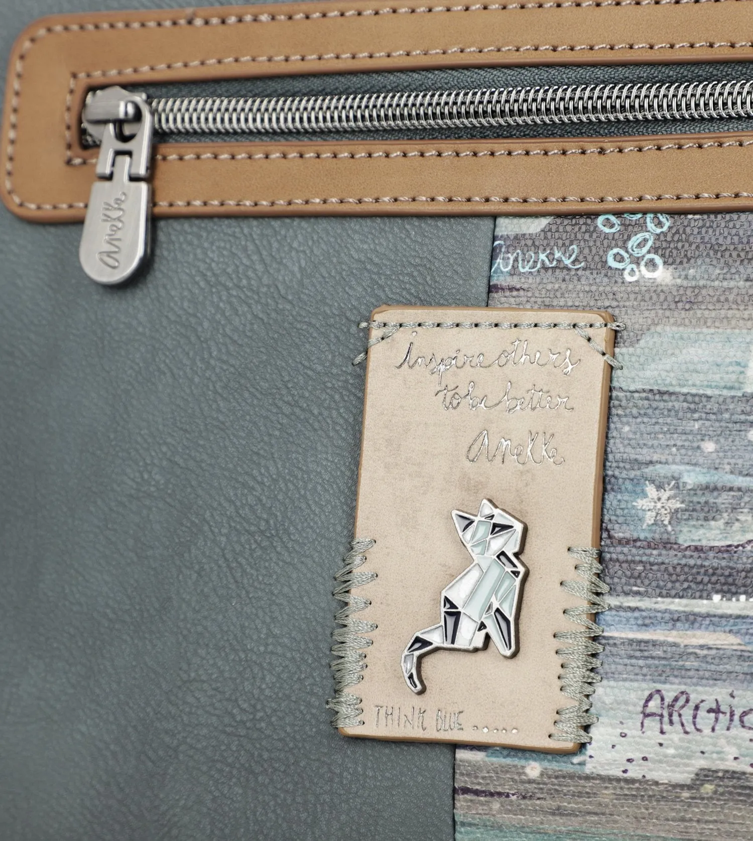 Pretty Iceland handbag with a pocket