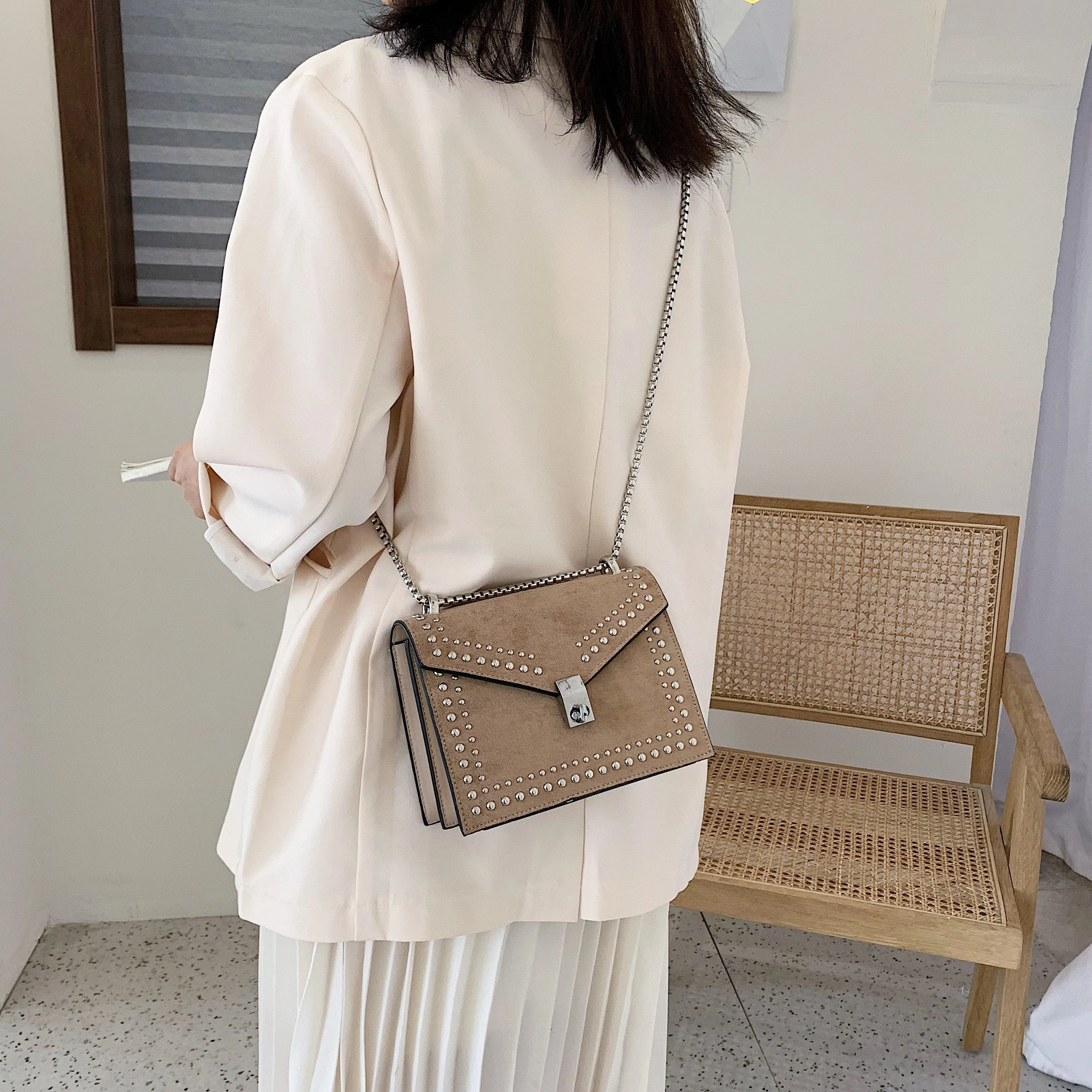 PU Leather Chain Rivet Lock Shoulder Bag
