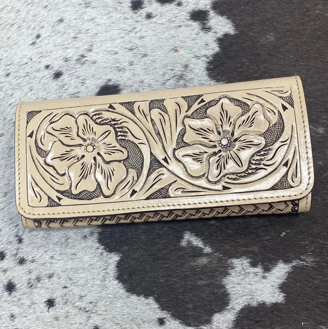 Qué Chula Wallet