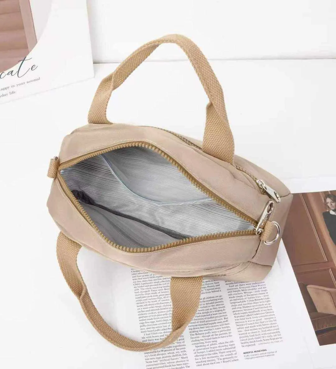 Shoulder bag / sling bag
