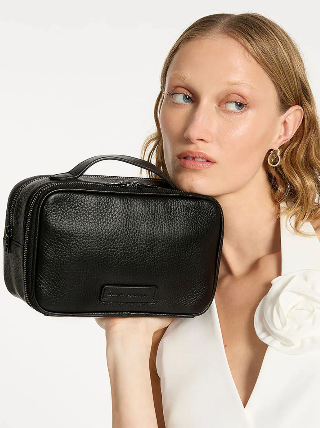 Status Anxiety - Other Side Toiletry Bag - Black