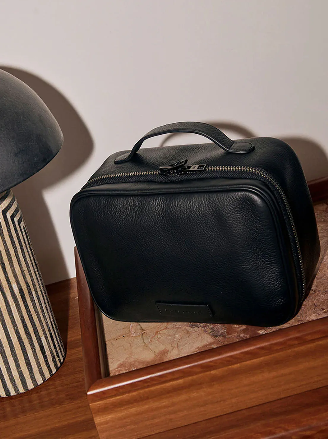 Status Anxiety - Other Side Toiletry Bag - Black
