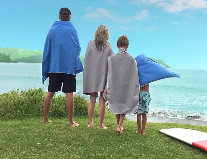 Super Towel for Sports, Beach & Travel — Lightweight, Compact, Absorbent, Quick-Drying, Soft Microfiber Suede — Awesome for pool, gym, yoga, bath, camping (Medium 40x20", Extra Large 60x32")