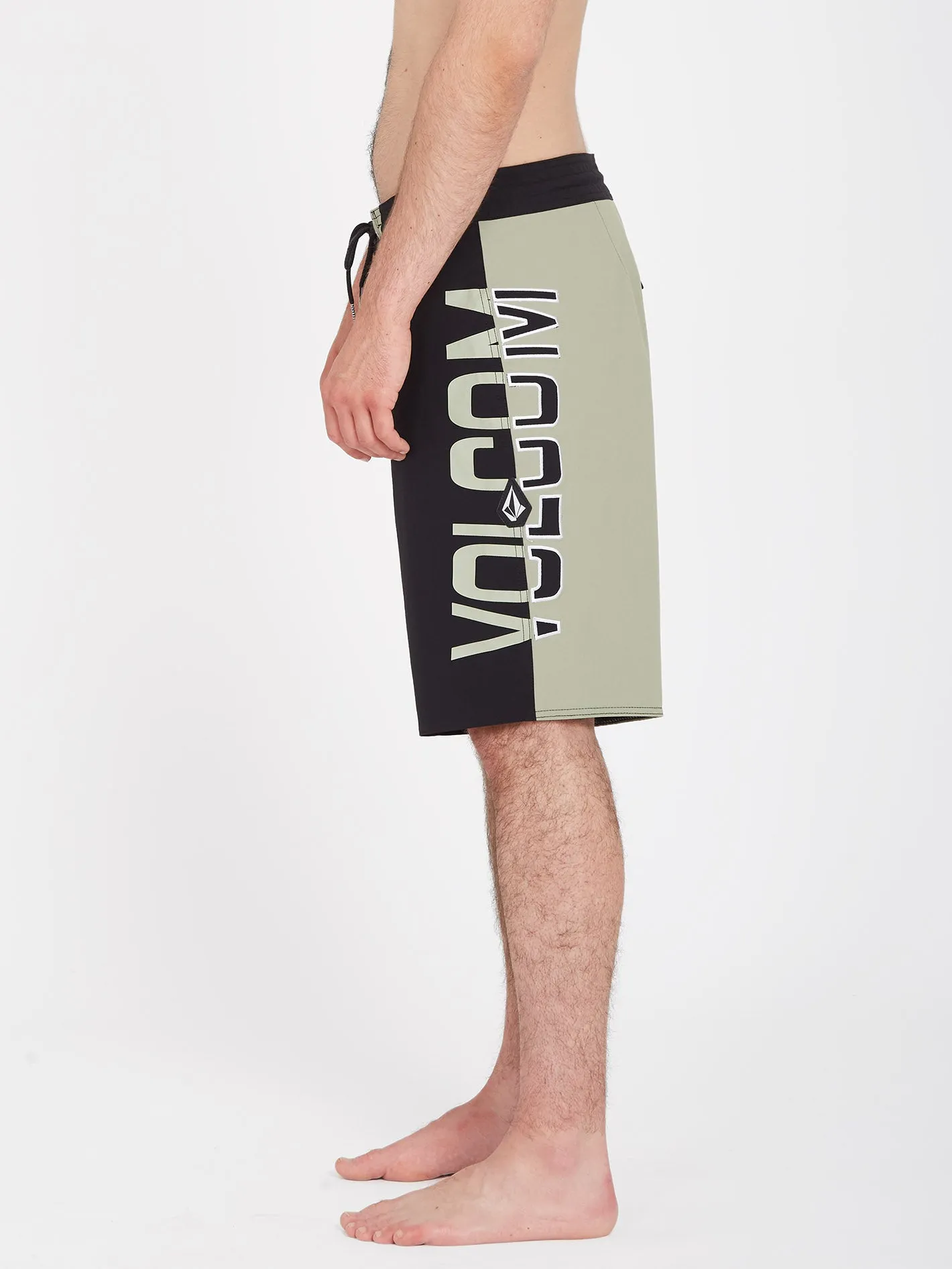 Surf Vitals Noa Deane 21" Boardshort - BLACK