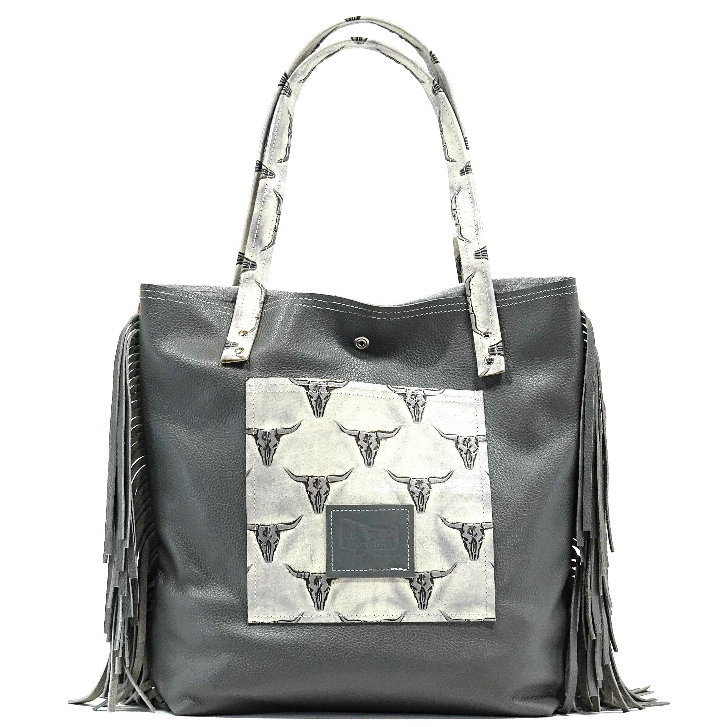 Trisha - Dapple w/ Smoke Show Skulls