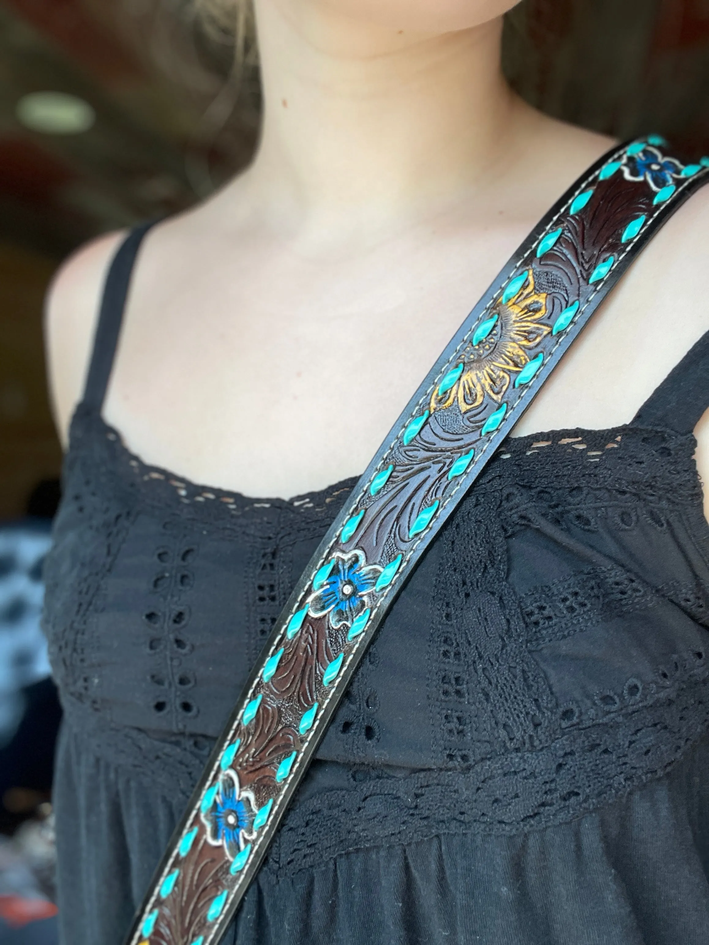 TURQUOISE WEAVED STRAP