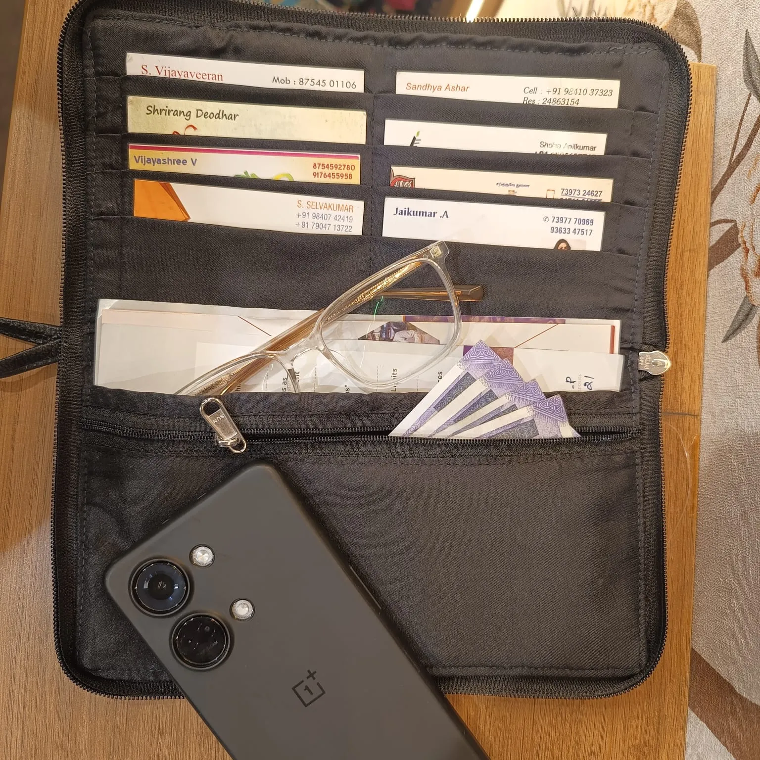 Utility Wallets Black Tribal Print (Copy)