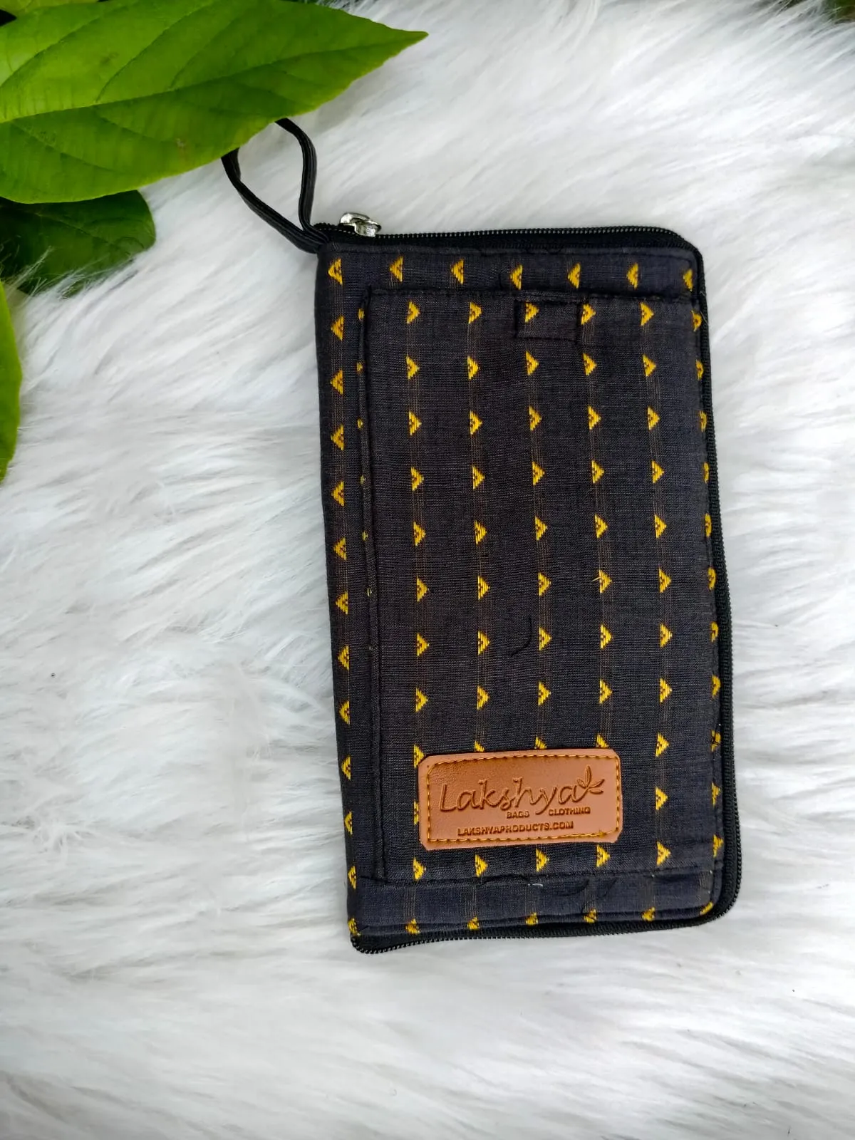 Utility Wallets Black Tribal Print (Copy)