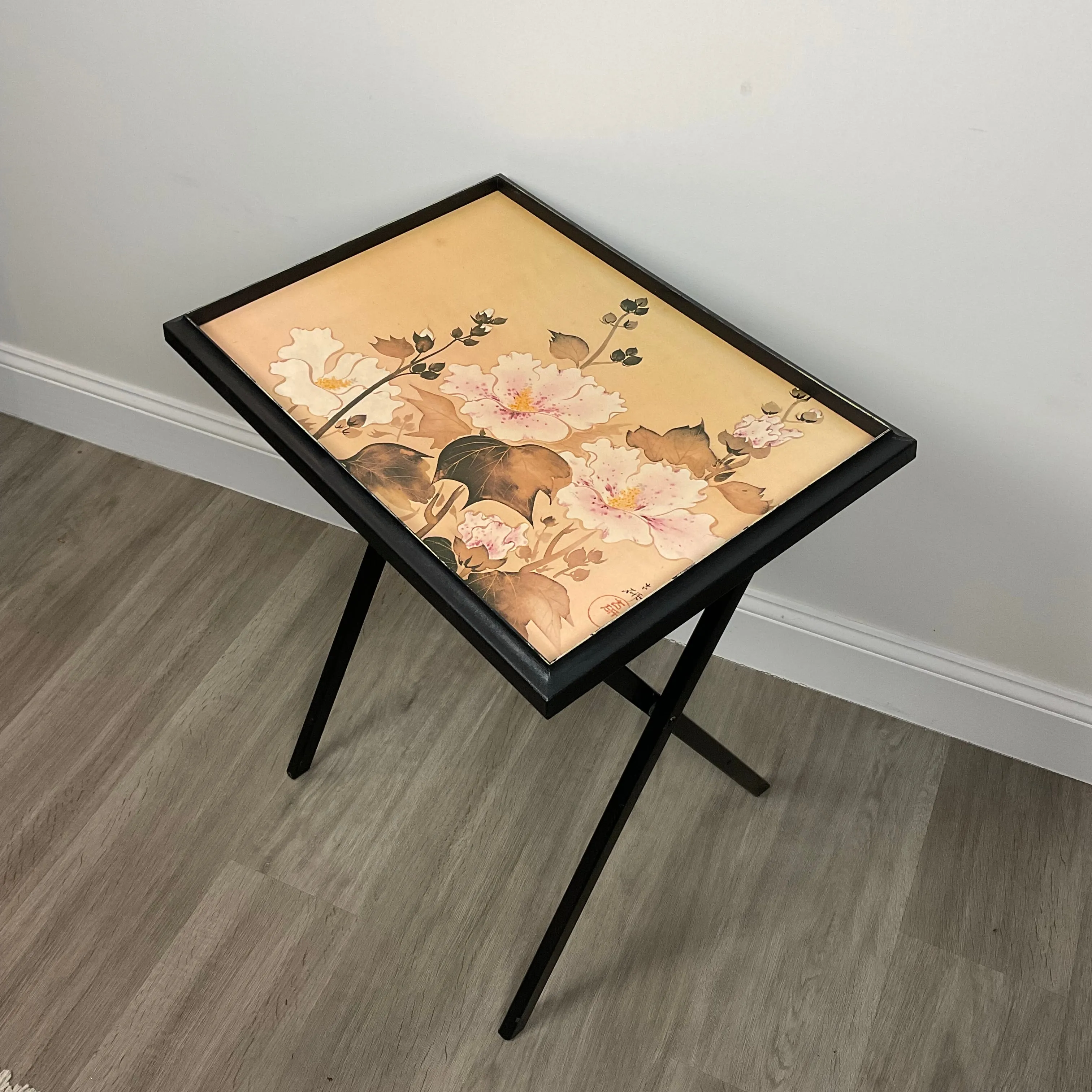 Vintage Two Floral TV Trays With Legs Floral Folding Tables Floral With Leg Stand