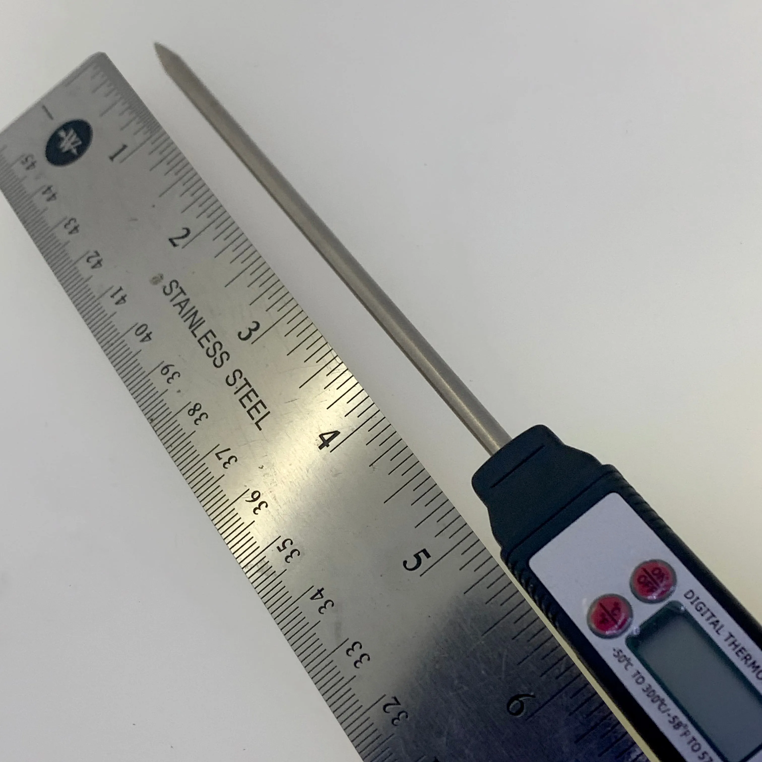 Water Resistant Digital Probe BBQ / Cooking Thermometer