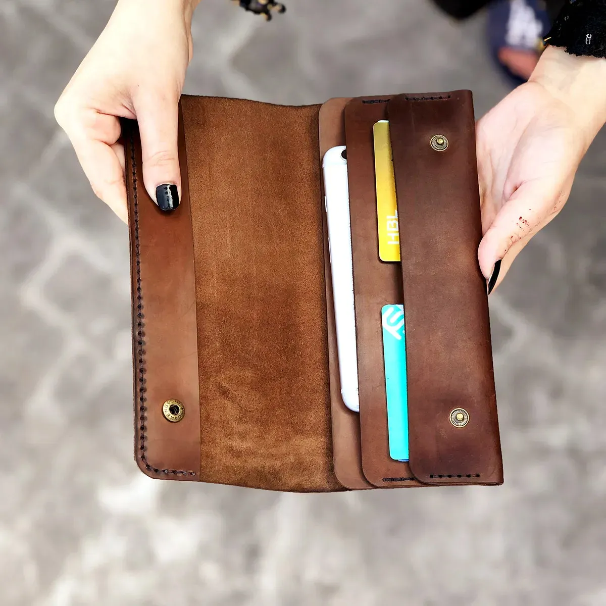 Wolf - The Perfect Pouch Leather Clutch for Women - Brown Color