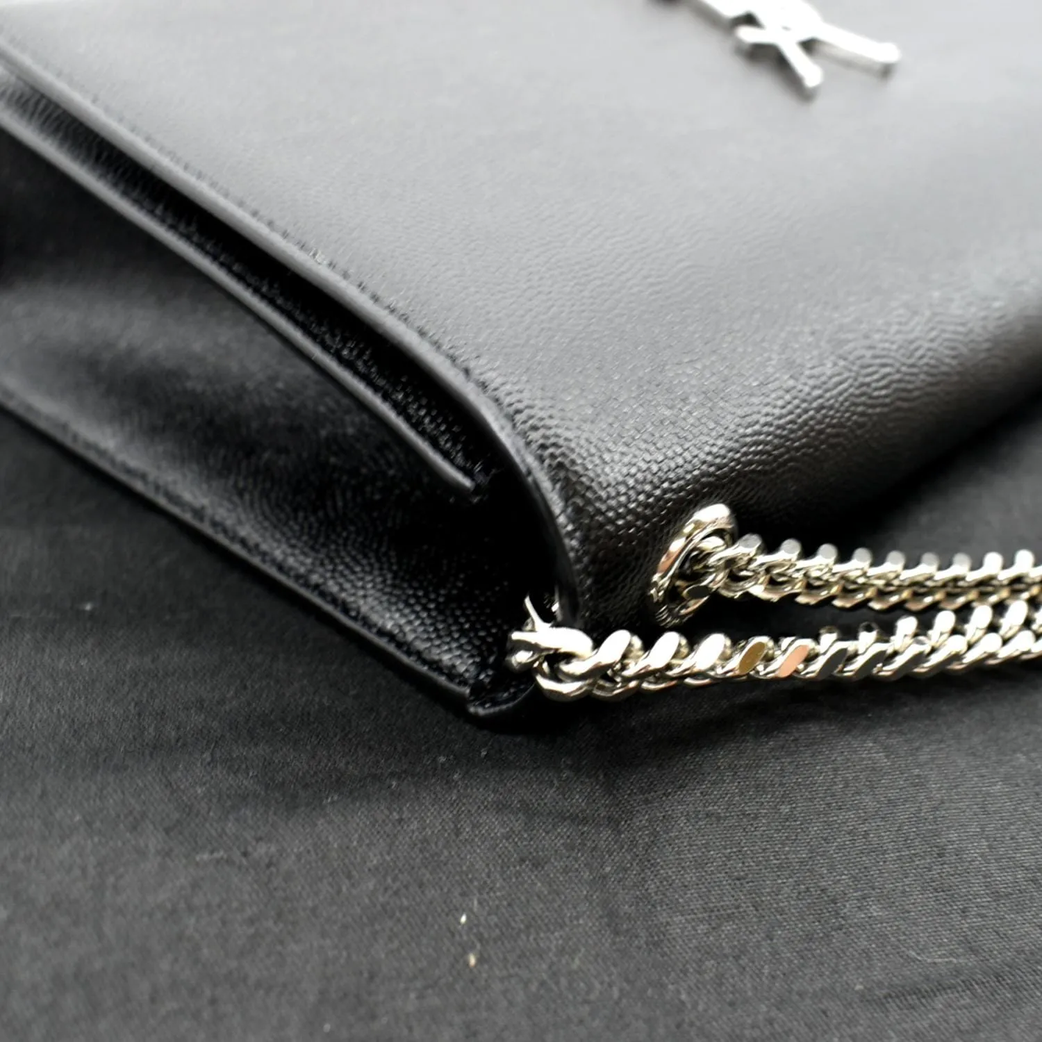 YVES SAINT LAURENT Kate Medium Grain De Poudre Leather Crossbody Bag Black